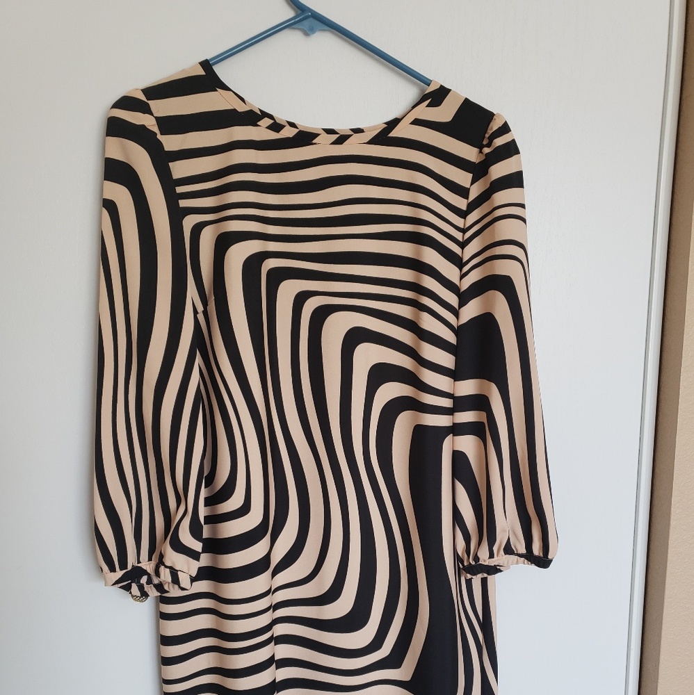 TAHARI DRESSES SIZE 8